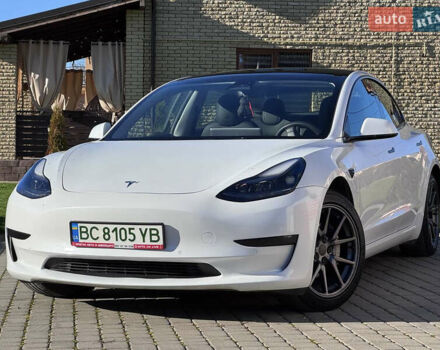 Тесла Модель 3 2022 у Стрые на Automoto.ua Білий Тесла Модель 3, об'ємом двигуна 0 л та пробігом 78 тис. км за 22500 $, фото 5 на Automoto.ua
