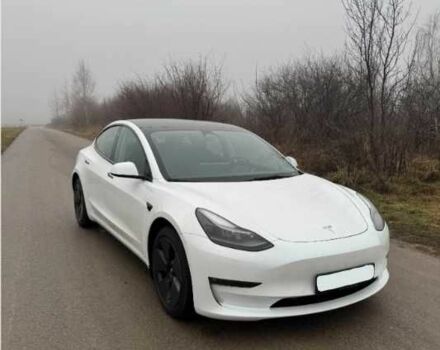 Тесла Модель 3 2022 в Киеве на Automoto.ua Белый Тесла Модель 3, объемом двигателя 0 л и пробегом 76 тыс. км за 12700 $, фото 1 на Automoto.ua