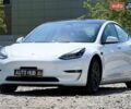 Білий Тесла Модель 3, об'ємом двигуна 0 л та пробігом 99 тис. км за 18900 $, фото 5 на Automoto.ua
