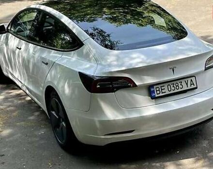 Білий Тесла Модель 3, об'ємом двигуна 0 л та пробігом 79 тис. км за 18000 $, фото 5 на Automoto.ua
