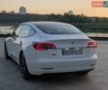 Білий Тесла Модель 3, об'ємом двигуна 0 л та пробігом 132 тис. км за 20999 $, фото 3 на Automoto.ua