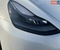 Білий Тесла Модель 3, об'ємом двигуна 0 л та пробігом 108 тис. км за 24900 $, фото 17 на Automoto.ua