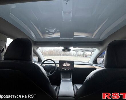 Белый Тесла Модель 3, объемом двигателя 0 л и пробегом 76 тыс. км за 16400 $, фото 10 на Automoto.ua