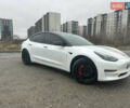 Белый Тесла Модель 3, объемом двигателя 0 л и пробегом 59 тыс. км за 22000 $, фото 1 на Automoto.ua