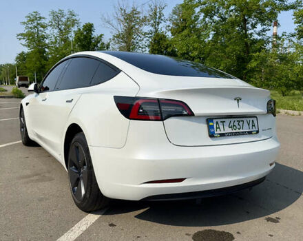 Белый Тесла Модель 3, объемом двигателя 0 л и пробегом 65 тыс. км за 22000 $, фото 9 на Automoto.ua