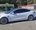 Тесла Модель 3 2022 в Чернигове на Automoto.ua Белый Тесла Модель 3, объемом двигателя 0 л и пробегом 62 тыс. км за 26000 $, фото 2 на Automoto.ua