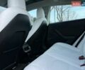 Белый Тесла Модель 3, объемом двигателя 0 л и пробегом 100 тыс. км за 29800 $, фото 18 на Automoto.ua
