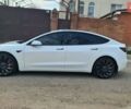 Білий Тесла Модель 3, об'ємом двигуна 0 л та пробігом 65 тис. км за 28900 $, фото 2 на Automoto.ua