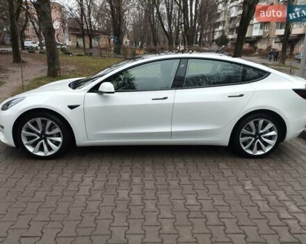 Білий Тесла Модель 3, об'ємом двигуна 0 л та пробігом 189 тис. км за 18300 $, фото 9 на Automoto.ua