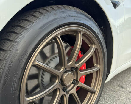 Белый Тесла Модель 3, объемом двигателя 0 л и пробегом 41 тыс. км за 25000 $, фото 9 на Automoto.ua