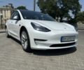 Белый Тесла Модель 3, объемом двигателя 0 л и пробегом 30 тыс. км за 20000 $, фото 1 на Automoto.ua