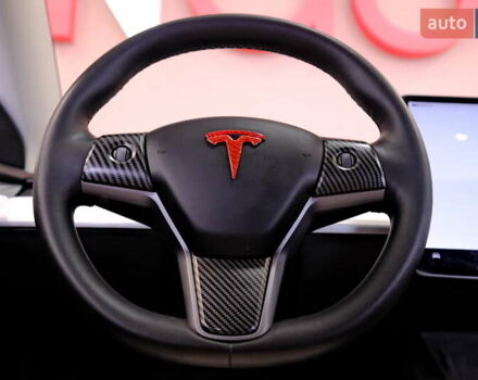 Білий Тесла Модель 3, об'ємом двигуна 0 л та пробігом 60 тис. км за 22900 $, фото 42 на Automoto.ua
