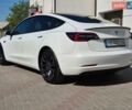 Білий Тесла Модель 3, об'ємом двигуна 0 л та пробігом 46 тис. км за 23900 $, фото 5 на Automoto.ua