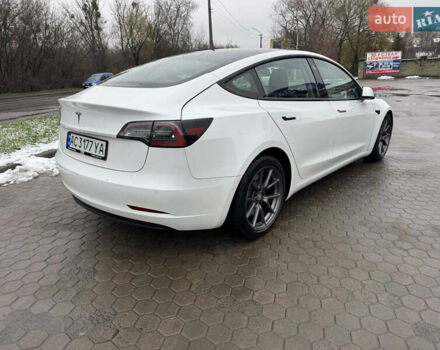 Білий Тесла Модель 3, об'ємом двигуна 0 л та пробігом 110 тис. км за 16900 $, фото 4 на Automoto.ua