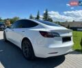 Білий Тесла Модель 3, об'ємом двигуна 0 л та пробігом 80 тис. км за 18450 $, фото 12 на Automoto.ua