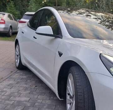 Білий Тесла Модель 3, об'ємом двигуна 0 л та пробігом 35 тис. км за 21800 $, фото 8 на Automoto.ua