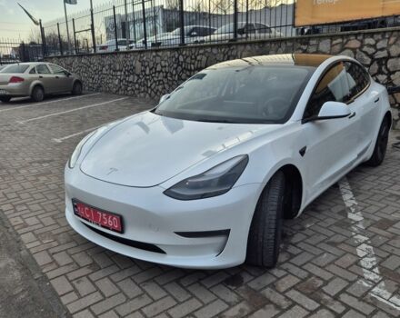 Білий Тесла Модель 3, об'ємом двигуна 0 л та пробігом 120 тис. км за 19999 $, фото 2 на Automoto.ua