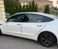 Белый Тесла Модель 3, объемом двигателя 0 л и пробегом 99 тыс. км за 23500 $, фото 6 на Automoto.ua