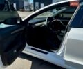 Білий Тесла Модель 3, об'ємом двигуна 0 л та пробігом 72 тис. км за 22100 $, фото 8 на Automoto.ua