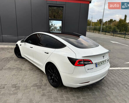 Белый Тесла Модель 3, объемом двигателя 0 л и пробегом 70 тыс. км за 22600 $, фото 10 на Automoto.ua
