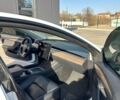 Білий Тесла Модель 3, об'ємом двигуна 0 л та пробігом 88 тис. км за 22500 $, фото 24 на Automoto.ua