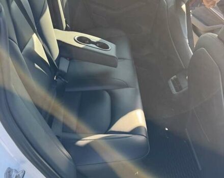 Белый Тесла Модель 3, объемом двигателя 0 л и пробегом 56 тыс. км за 20877 $, фото 12 на Automoto.ua