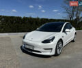 Белый Тесла Модель 3, объемом двигателя 0 л и пробегом 107 тыс. км за 23700 $, фото 6 на Automoto.ua