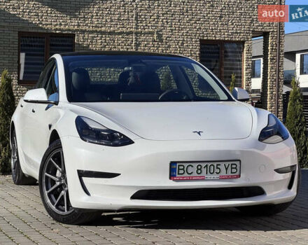 Тесла Модель 3 2022 у Стрые на Automoto.ua Білий Тесла Модель 3, об'ємом двигуна 0 л та пробігом 78 тис. км за 22500 $, фото 3 на Automoto.ua