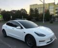 Білий Тесла Модель 3, об'ємом двигуна 0 л та пробігом 64 тис. км за 19000 $, фото 2 на Automoto.ua