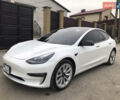 Білий Тесла Модель 3, об'ємом двигуна 0 л та пробігом 45 тис. км за 25000 $, фото 3 на Automoto.ua