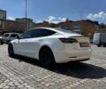 Белый Тесла Модель 3, объемом двигателя 0 л и пробегом 42 тыс. км за 18000 $, фото 3 на Automoto.ua