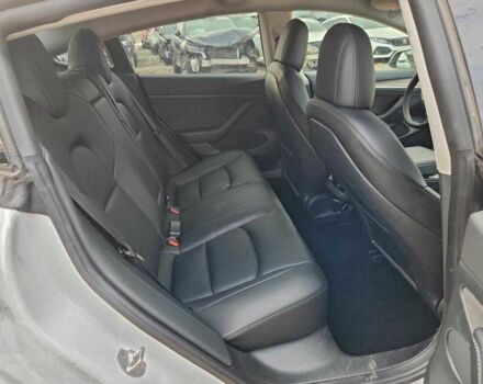 Белый Тесла Модель 3, объемом двигателя 0 л и пробегом 107 тыс. км за 6000 $, фото 9 на Automoto.ua