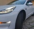 Белый Тесла Модель 3, объемом двигателя 0 л и пробегом 14 тыс. км за 20000 $, фото 1 на Automoto.ua