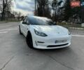 Білий Тесла Модель 3, об'ємом двигуна 0 л та пробігом 13 тис. км за 19999 $, фото 1 на Automoto.ua
