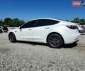 Білий Тесла Модель 3, об'ємом двигуна 0 л та пробігом 39 тис. км за 6500 $, фото 1 на Automoto.ua