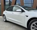 Белый Тесла Модель 3, объемом двигателя 0 л и пробегом 130 тыс. км за 18499 $, фото 6 на Automoto.ua