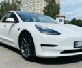 Белый Тесла Модель 3, объемом двигателя 0 л и пробегом 45 тыс. км за 23000 $, фото 1 на Automoto.ua