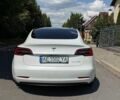 Белый Тесла Модель 3, объемом двигателя 0 л и пробегом 67 тыс. км за 22300 $, фото 4 на Automoto.ua