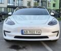 Білий Тесла Модель 3, об'ємом двигуна 0 л та пробігом 49 тис. км за 23737 $, фото 3 на Automoto.ua