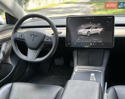 Білий Тесла Модель 3, об'ємом двигуна 0 л та пробігом 47 тис. км за 23900 $, фото 18 на Automoto.ua