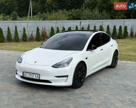 Белый Тесла Модель 3, объемом двигателя 0 л и пробегом 71 тыс. км за 23000 $, фото 44 на Automoto.ua