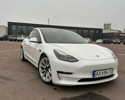 Белый Тесла Модель 3, объемом двигателя 0 л и пробегом 81 тыс. км за 21000 $, фото 2 на Automoto.ua