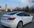 Белый Тесла Модель 3, объемом двигателя 0 л и пробегом 83 тыс. км за 19600 $, фото 5 на Automoto.ua