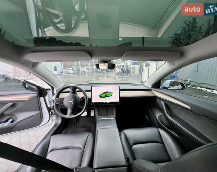 Білий Тесла Модель 3, об'ємом двигуна 0 л та пробігом 5 тис. км за 22500 $, фото 39 на Automoto.ua