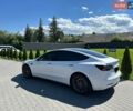 Білий Тесла Модель 3, об'ємом двигуна 0 л та пробігом 80 тис. км за 18450 $, фото 6 на Automoto.ua