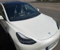 Белый Тесла Модель 3, объемом двигателя 0 л и пробегом 94 тыс. км за 22000 $, фото 1 на Automoto.ua