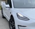 Белый Тесла Модель 3, объемом двигателя 0 л и пробегом 40 тыс. км за 22999 $, фото 2 на Automoto.ua
