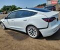 Білий Тесла Модель 3, об'ємом двигуна 0 л та пробігом 81 тис. км за 6500 $, фото 1 на Automoto.ua