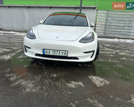 Белый Тесла Модель 3, объемом двигателя 0 л и пробегом 44 тыс. км за 25500 $, фото 6 на Automoto.ua
