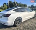 Білий Тесла Модель 3, об'ємом двигуна 0 л та пробігом 130 тис. км за 19700 $, фото 2 на Automoto.ua